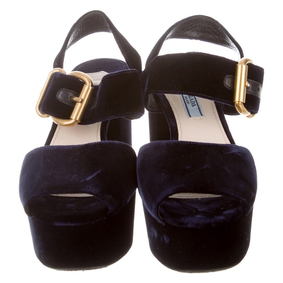 Prada velvet platform sandals - Picture 3 of 5